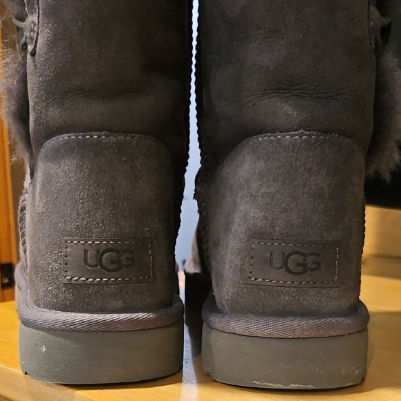 UGG Women's Bailey Button Boots - Picture 5 of 13